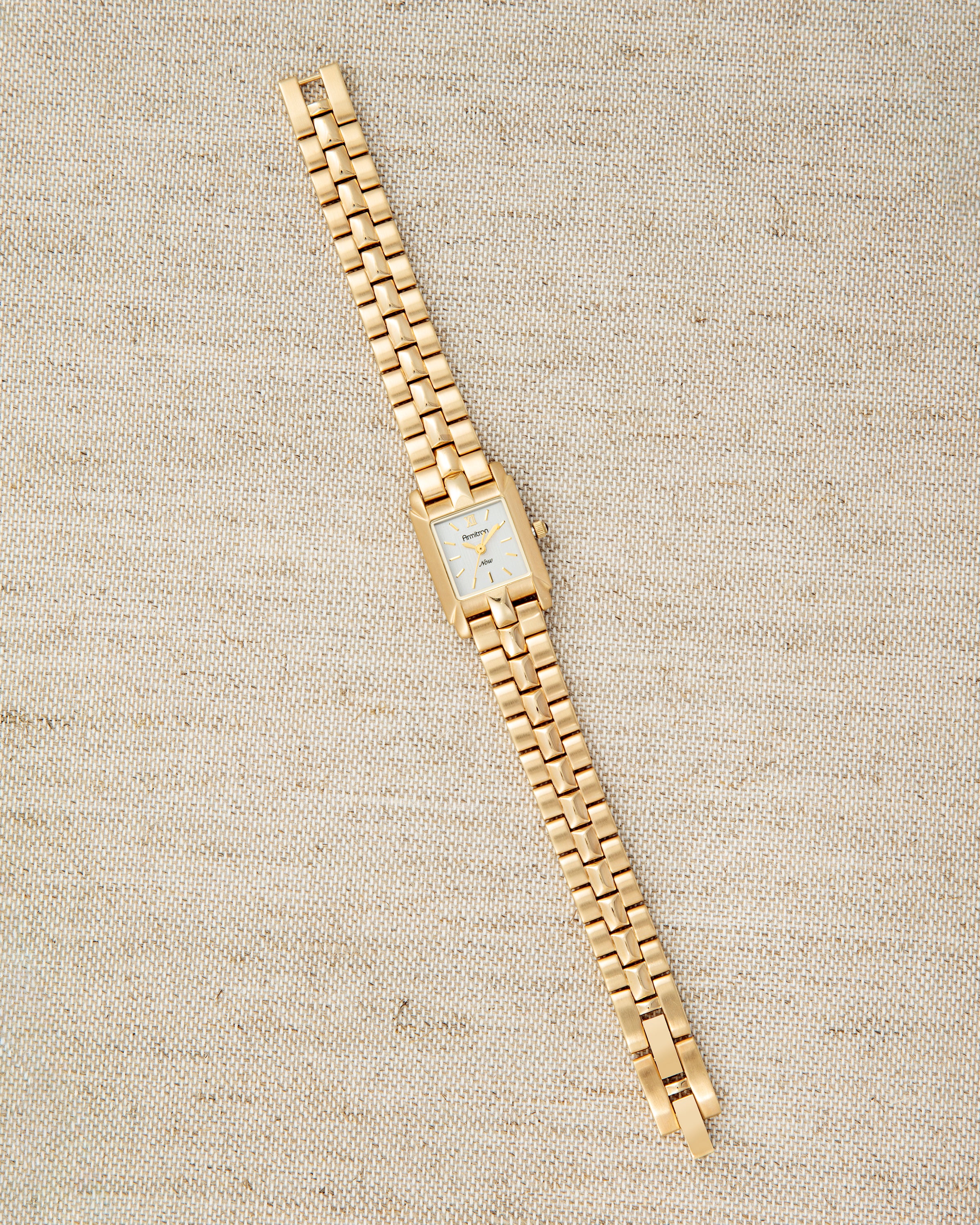 Vintage3521™ | Gold-tone-Women-Armitron