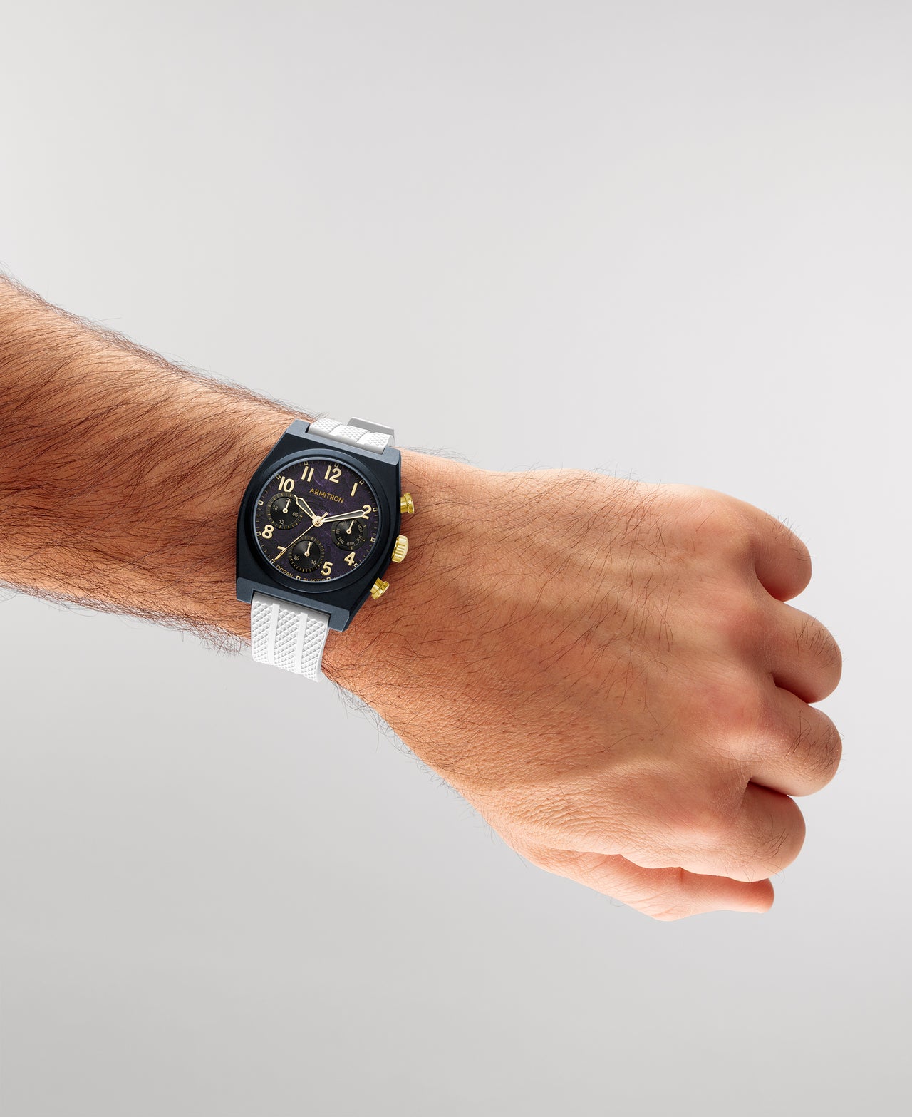 Wave™ | 40mm, White/Navy-Men-Armitron